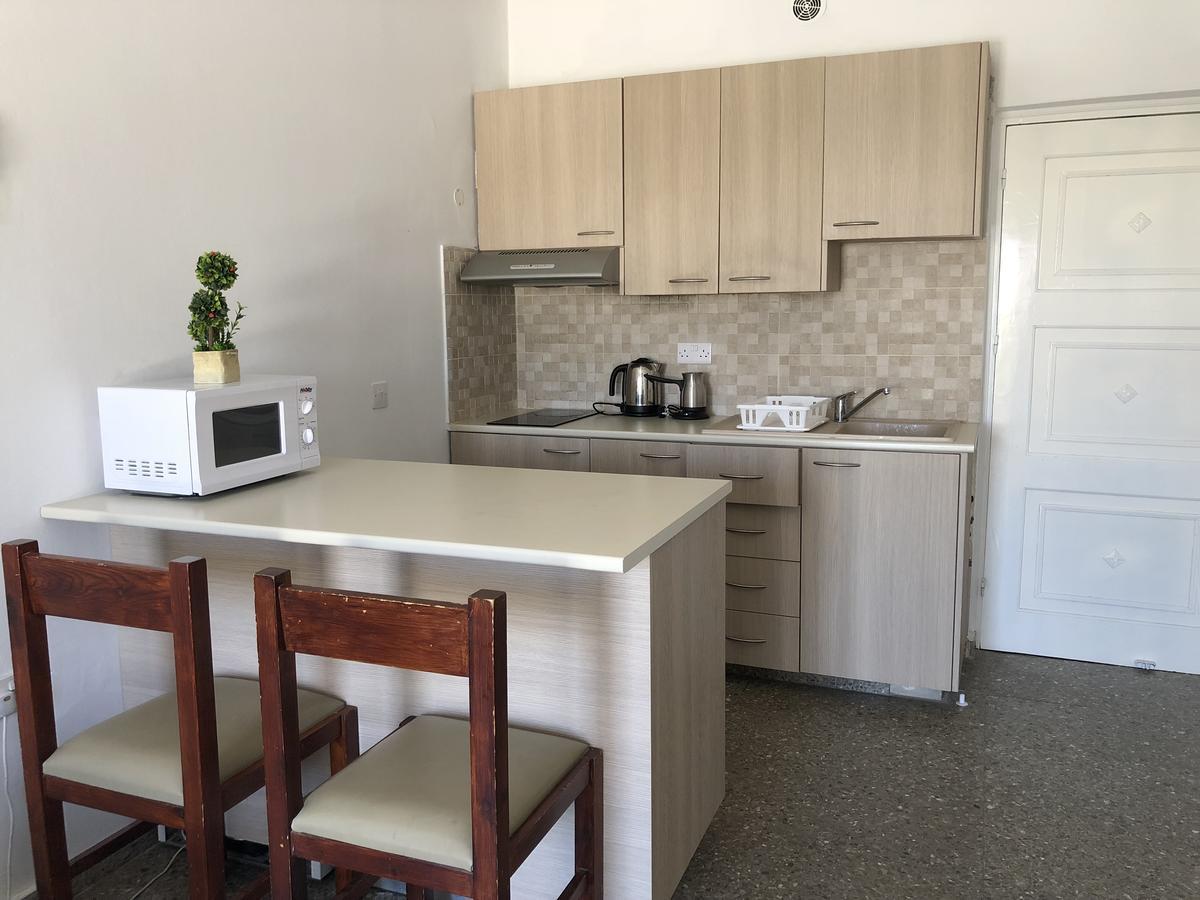 Kasapis Apts 라르나카 외부 사진